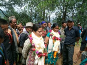 nepal earthquake woman leader